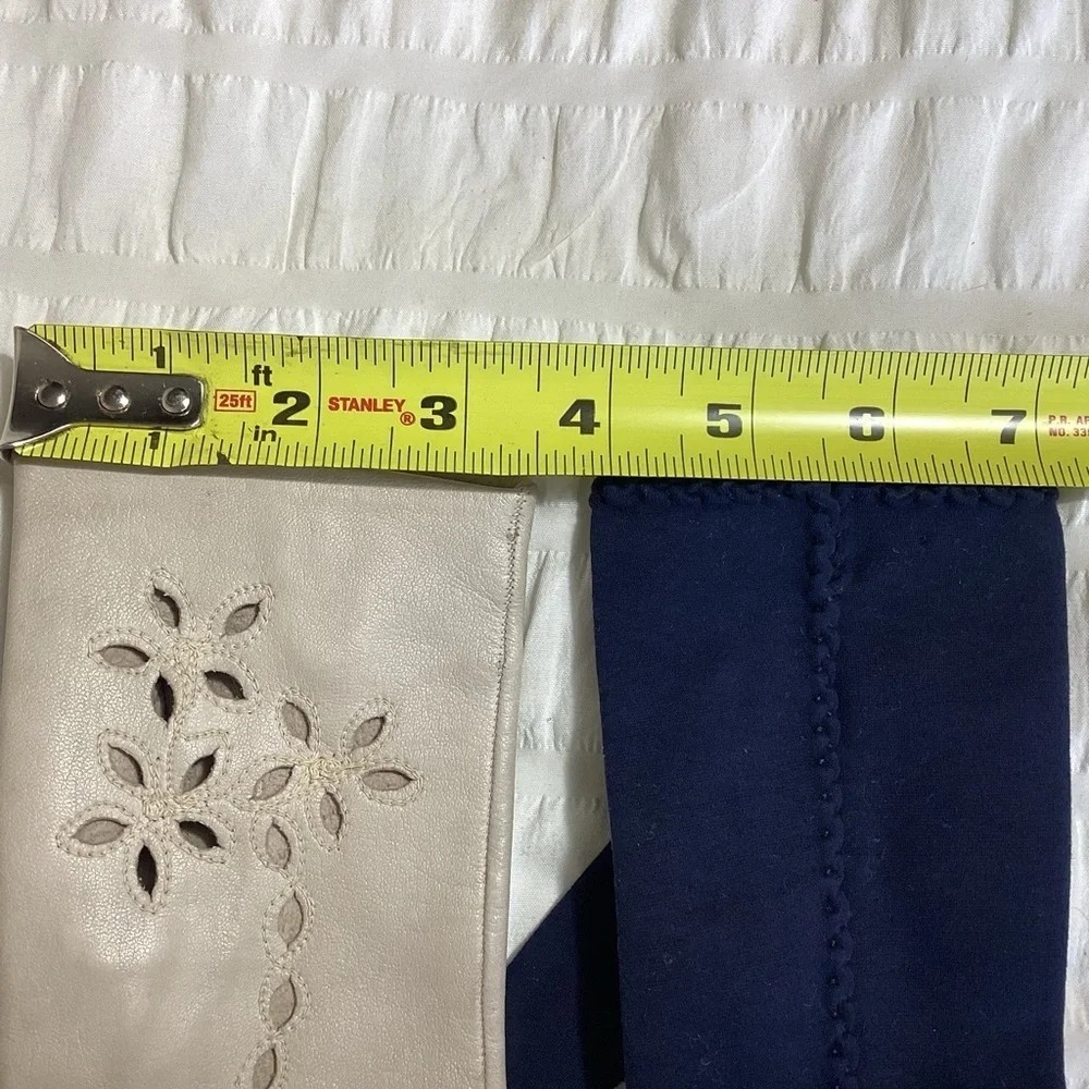 Womens Vtg Set Of Gloves Small Eyelet Cutout Leather & French Knot Fabric